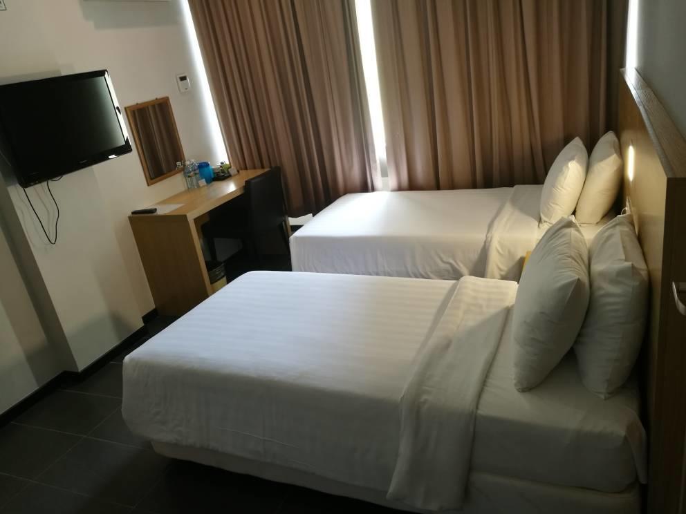 Hotel Seri Perkasa Кота-Кинабалу Экстерьер фото